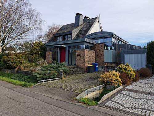 Ansicht - +++ EINFAMILIENHAUS IN BELIEBTER LAGE +++ von Korschenbroich