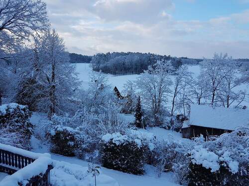 Ausblick im Winter - 1 Zimmer Einfamilienhaus zum Kaufen in Roßtal