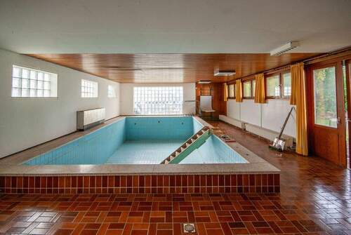 Schwimmbad (Lager) - 