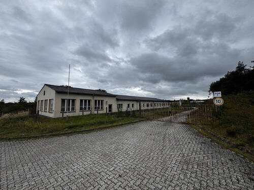 Verwaltungsgebäude - Grundstück in Kargow zum Kaufen