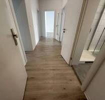 1. OG mit EBK *** Balkon an der Küche WG-geeignet - frei ab 1.9.26 - Chemnitz Sonnenberg