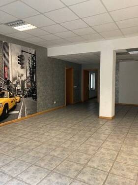 Bild_1 - Exklusives und vielseitig nutzbares Gewerbe mitten im Herzen Gothas zu vermieten