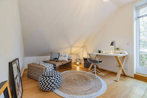 Kinder/Arbeits/Gästezimmer - 