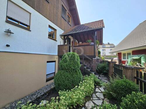 Zugang zur überdachten Terrasse - 