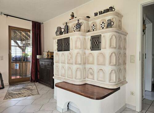 Sorgt für behagliche Wärme - Einfamilienhaus mit 151,00 m² in Weilrod / Niederlauken zum Kaufen