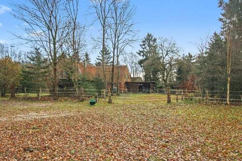 Grundstück - 3 Zimmer Bauernhaus, Landhaus in Wardenburg