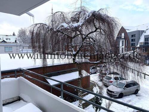 Balkonblick - 2 Zimmer Etagenwohnung in Hamburg