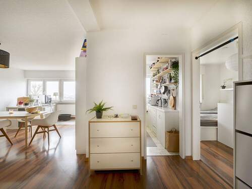 Eingangsbereich - 2 Zimmer Etagenwohnung zum Kaufen in Ettlingen