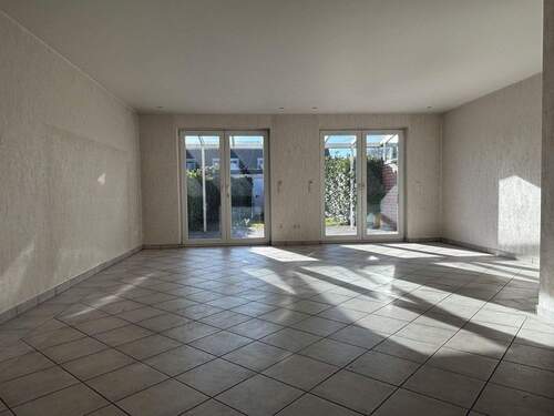 13 EG Wohnen el Rollläden - 