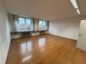 Zimmer groß - 1 Zimmer Büro in Nürnberg