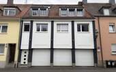 MFH Heidingsfeld - Gepflegtes Mehrfamilienhaus mit 3 Wohnungen zum Kauf in Würzburg-Heidingsfeld