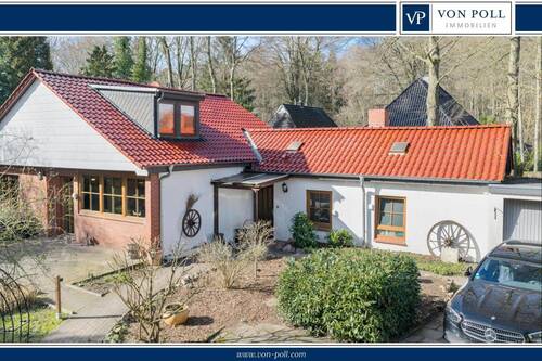 Eingang - Traumgrundstück am Waldrand - charmantes Haus mit großem Potenzial !