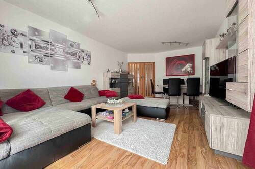 Wohnzimmer 1 - 3 Zimmer Einfamilienhaus zum Kaufen in Neumarkt i.d. OPf.