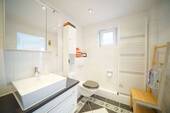 Badezimmer im Erdgeschoss - 
