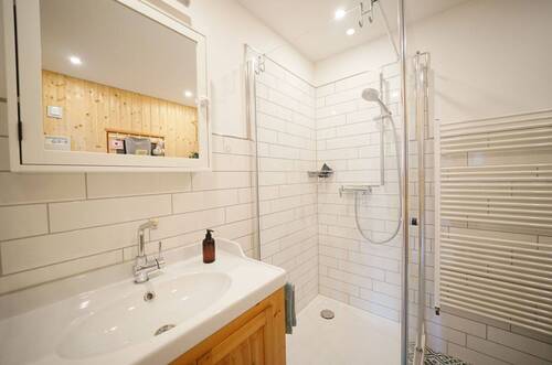 Badezimmer Erdgeschoss Anbau - 