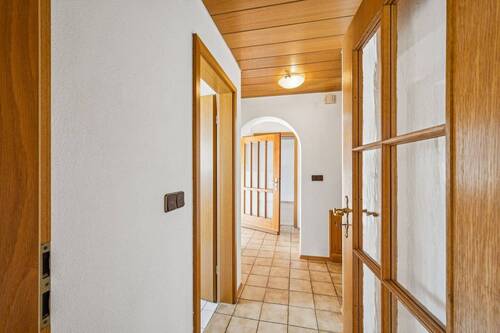 Flur - 4 Zimmer Doppelhaushälfte in Ingolstadt
