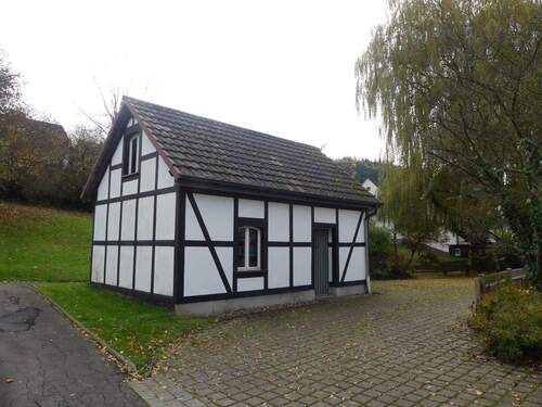 Einfamilienwohnhaus - 