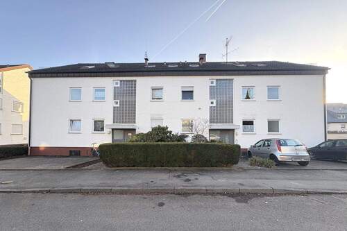 Ansicht - Großzügige 2-Zimmer-Wohnung mit Südbalkon und Garage