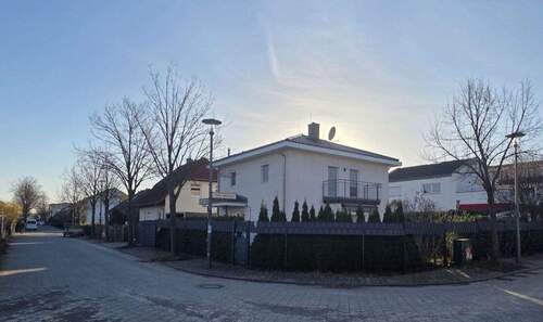 Bild 3 - 4 Zimmer Einfamilienhaus in Kladow