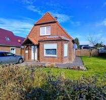 gemütliches Haus, beliebte Lage, viel Platz im Garten - Brunsbüttel