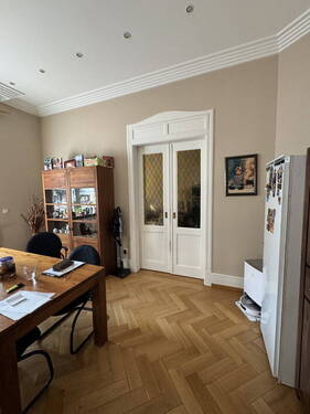Zimmer - 6 Zimmer Etagenwohnung zum Kaufen in Frankfurt am Main