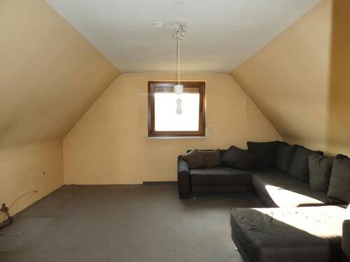 Zimmer 2 - 