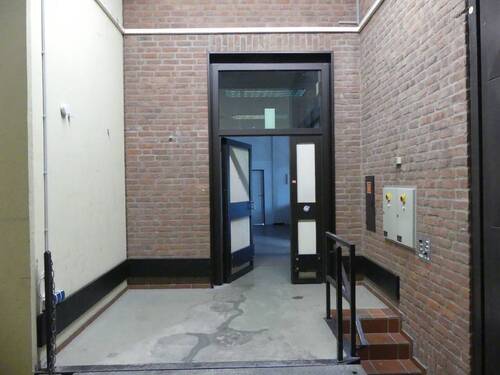 Eingang von Halle ins Büro - Halle in Wesel zur Miete