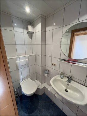 Peter Dondorf Immobilien - Badezimmer - 