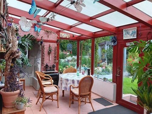 Wintergarten - Einfamilienhaus mit 107,00 m&sup2; in Krefeld zum Kaufen