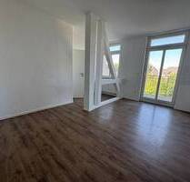 DG mit Lift 2 Bäder + extra Gäste-WC großer Balkon an der Küche ! - Chemnitz Schloßchemnitz