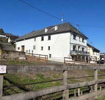 Bauernhaus in Höhenlage Berglicht