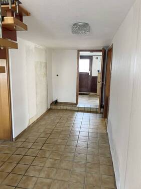 Flur EG - 5 Zimmer Einfamilienhaus in Illerrieden