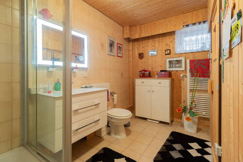 Badezimmer mit Sauna - 