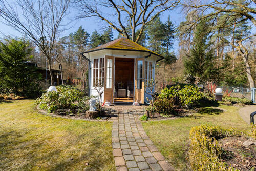 Gartenpavillion - 4 Zimmer Einfamilienhaus zum Kaufen in Schnakenbek