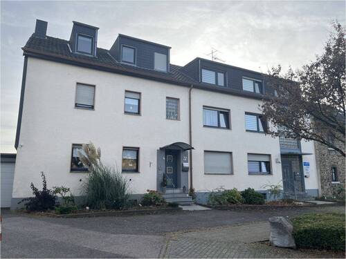 Peter Dondorf Immobilien - Außenansicht - Investment und teilweise Eigennutzung möglich! Mehrfamilienhaus in Aachen-Brand
