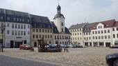 Marktplatz mit Rathausturm - 
