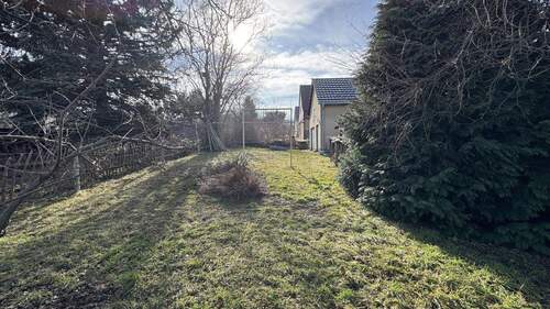 Garten - 3 Zimmer Doppelhaushälfte in Neukirch