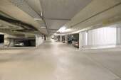 Tiefgarage - Garage, Stellplatz in München