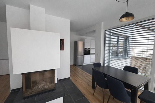 Wohnzimmer mit Kamin - 