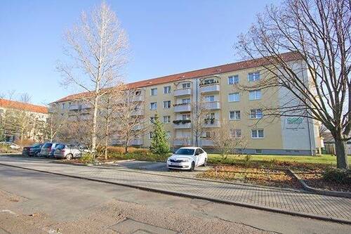 Bild 1 - Tolle 3-Raumwohnung mit Balkon und Dusche