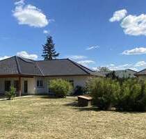 Moderner Bungalow mit großem Grundstück provisionsfrei - Brieselang