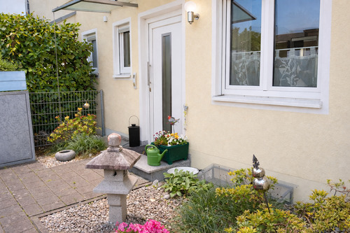 Hauseingang - 5 Zimmer Reihenmittelhaus zum Kaufen in Dachau