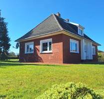 Freistehender Bungalow - modernisiert und idyllisch gelegen - Bunde Wymeer