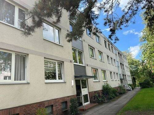 Fassade Nord - 3 Zimmer Etagenwohnung zum Kaufen in Elmshorn