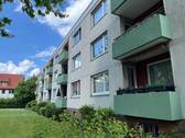 Fassade Süd - 3 Zimmer Etagenwohnung in Elmshorn