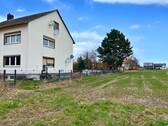 Feldblick - 9 Zimmer Mehrfamilienhaus, Wohnhaus zum Kaufen in Pattensen