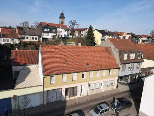 Hausfront - +Zwangsversteigerung+ Wohn- und Geschäftshaus in 67304 Eisenberg Provisionsfrei !!