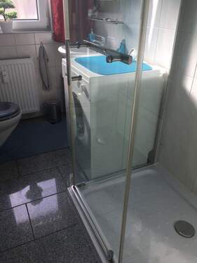 Bad mit Waschmaschinenanschluß - 