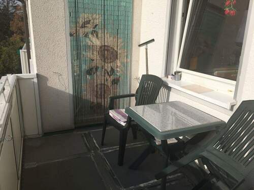 Süd-Balkon mit Markise - 
