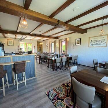 restaurant1-ef13d466.jpg - 